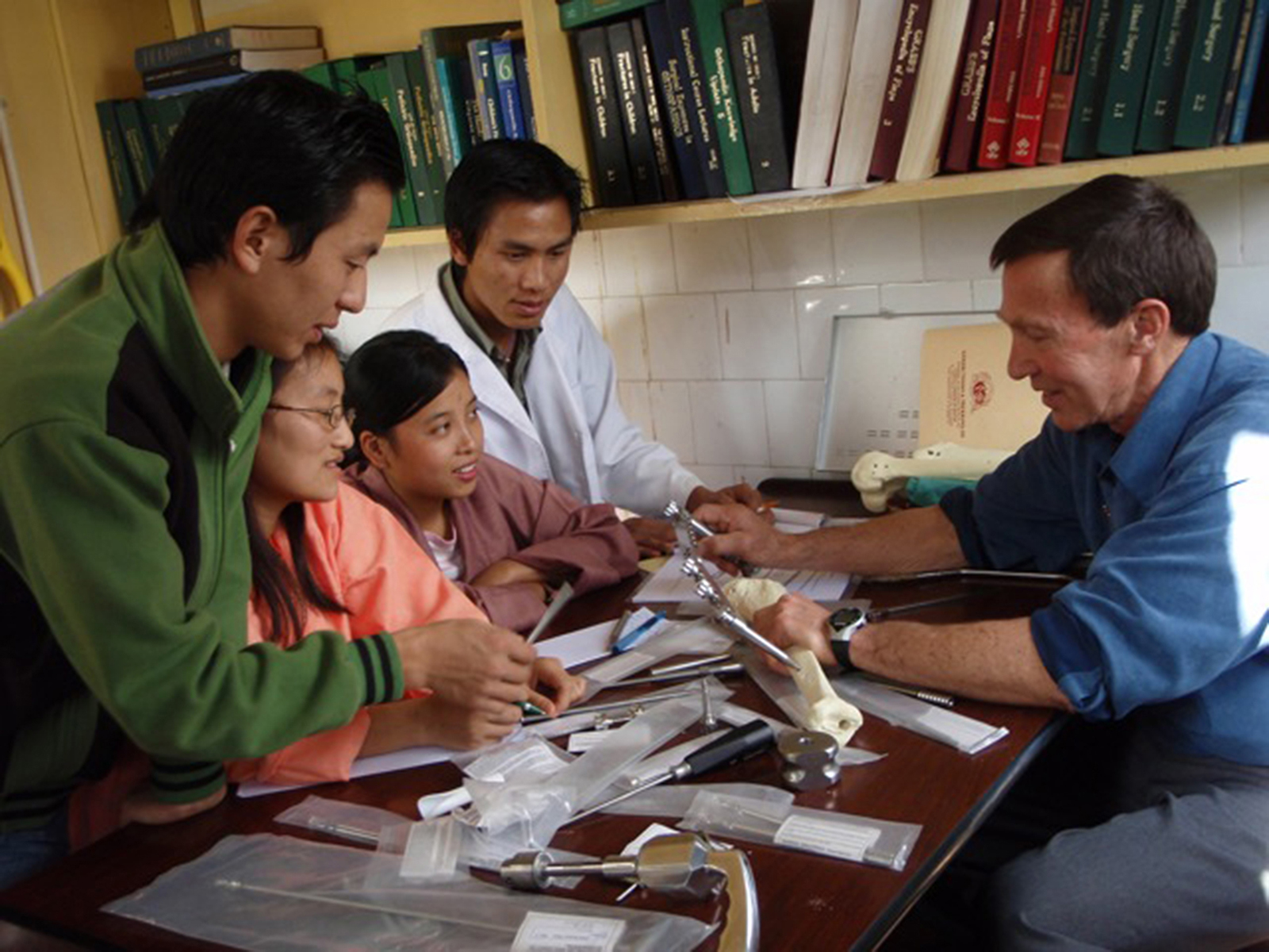 Photo 5 from HEALTH VOLUNTEERS OVERSEAS